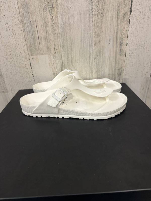 White Sandals Flats Birkenstock, Size 11 Fashion