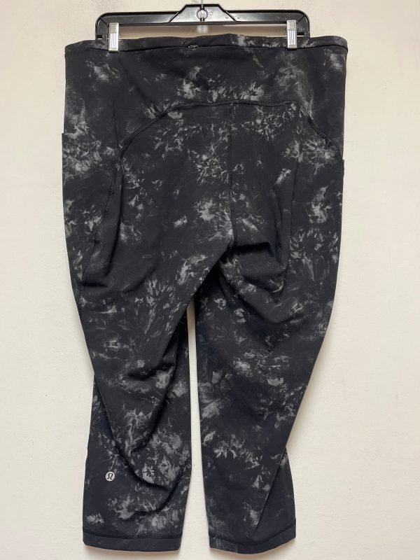 Black & Grey Athletic Capris Lululemon, Size 18 Discount