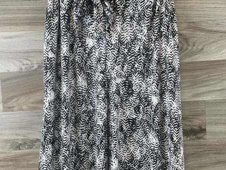 Black & White Capris Robert Louis, Size 14 Online Sale