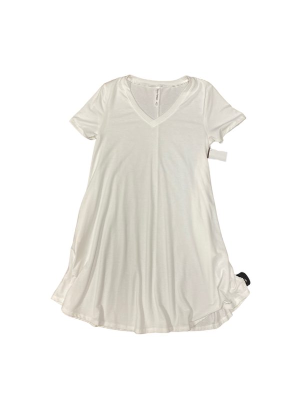 White Dress Casual Short Zenana Outfitters, Size S on Sale