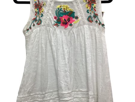 White Top Sleeveless Cupio, Size M on Sale