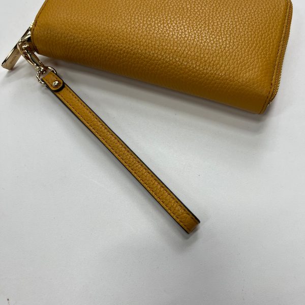 Wristlet Michael Kors NWT, Size Medium Online Hot Sale