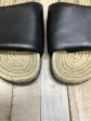 Black Sandals Flats Zara, Size 6 Fashion