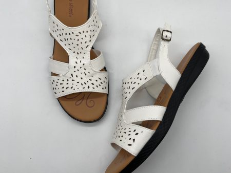 White Sandals Flats Easy Street, Size 10 Hot on Sale