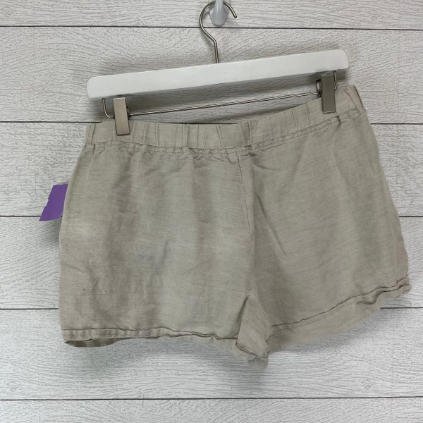 Tan Shorts Lilla P, Size M For Cheap