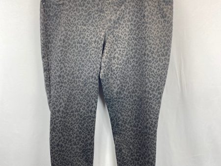 Animal Print Pants Cropped Ana, Size 20 Cheap