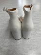 White Shoes Heels Block Inc, Size 9.5 Online Hot Sale