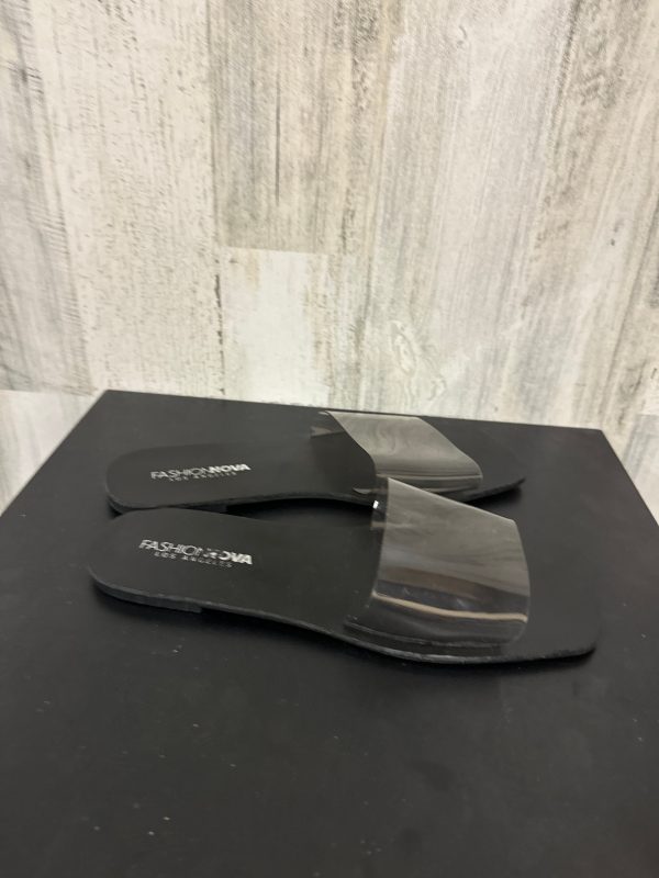 Black Sandals Flats Fashion Nova, Size 9 Online