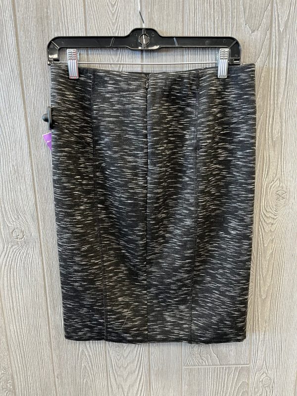 Black Skirt Midi Ann Taylor, Size 6 Hot on Sale