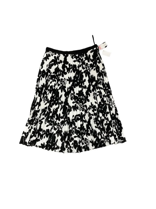 Black & White Skirt Designer Karl Lagerfeld, Size 10 For Discount