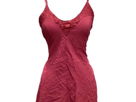 Red Top Sleeveless Clothes Mentor, Size L For Cheap