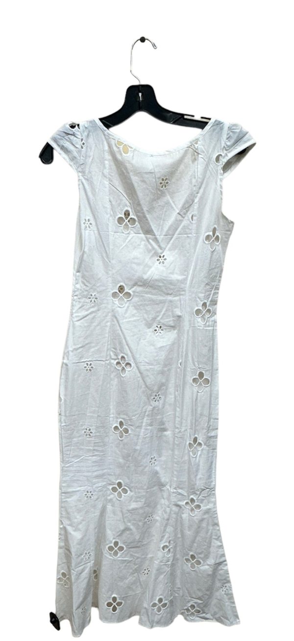 White Dress Casual Maxi Clothes Mentor Online now