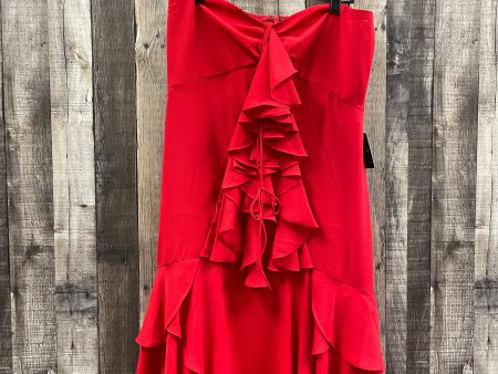 Red Dress Party Short Express, Size L on Sale