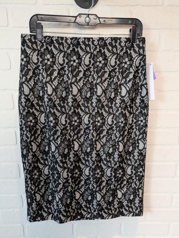 Black Skirt Midi Worthington, Size 10 Supply