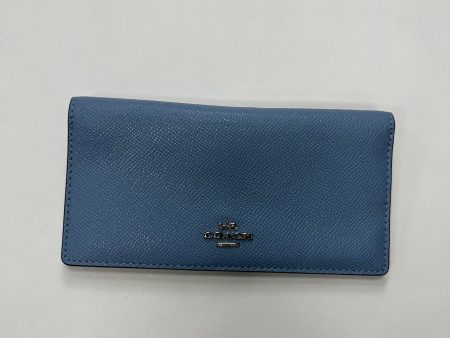 Wallet Coach, Size Medium on Sale